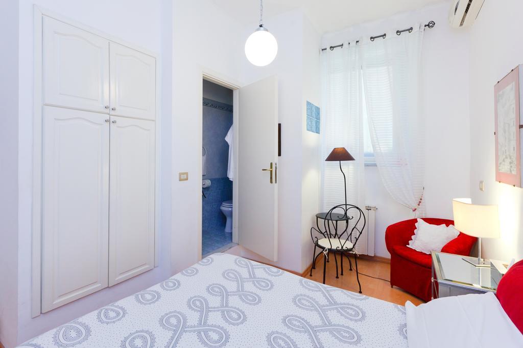 Ave Roma B&B Luaran gambar
